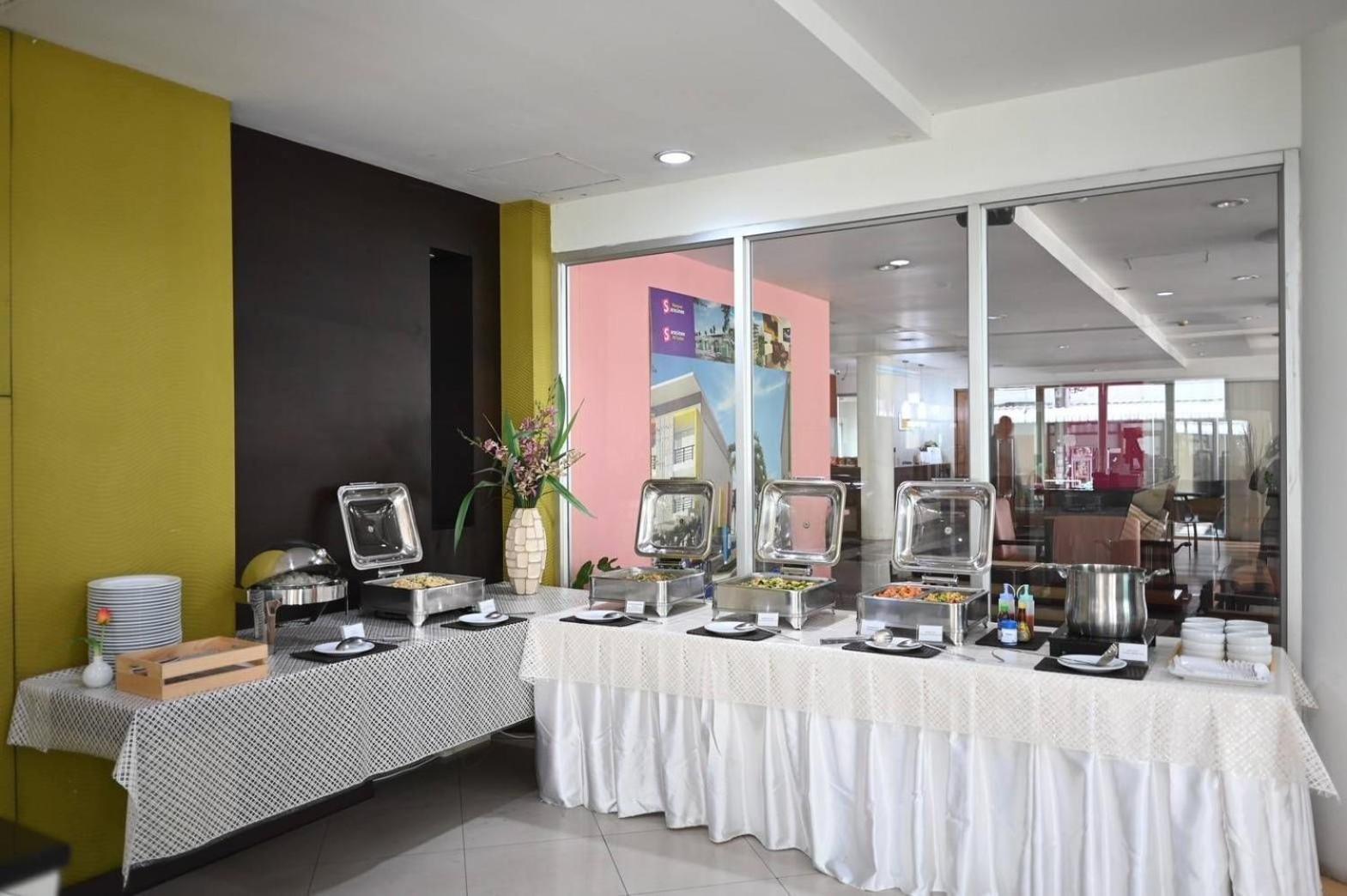 Mansion Sarasinee @ Chatuchak Bangkok Ngoại thất bức ảnh